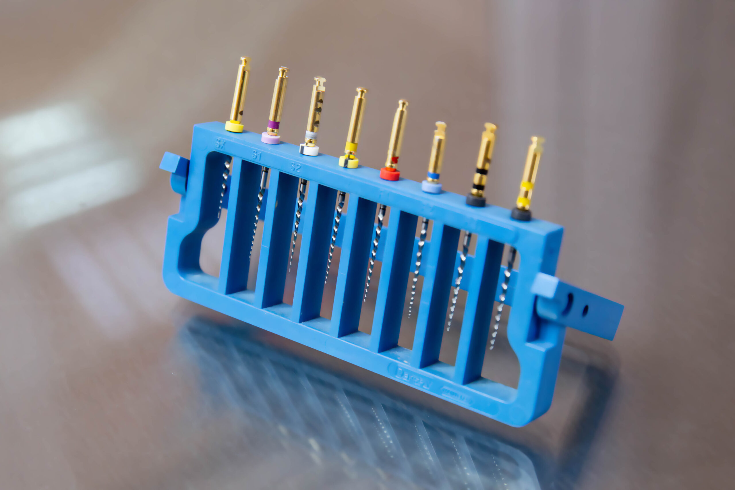 Dental,Endodontic,Tools,,Dental,Protapers,For,Treatment,Root,Canal,Tooth
